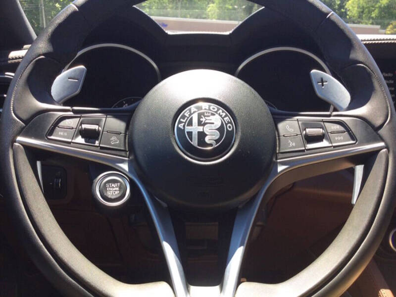 2019 Alfa Romeo Stelvio Ti