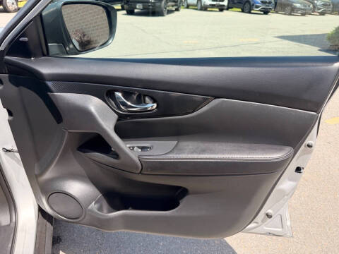 2017 Nissan Rogue SL