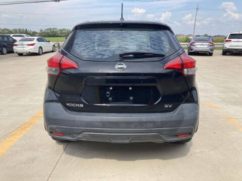 2019 Nissan Kicks S
