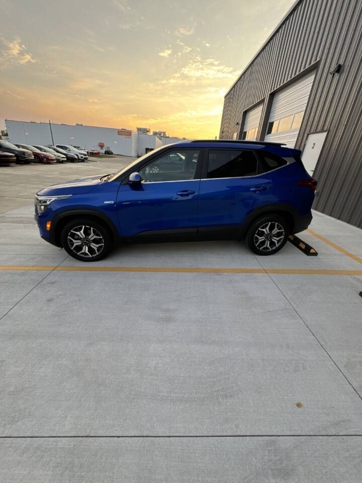 2021 Kia Seltos for sale at PANTHER AUTO SALES LLC in Lincoln, NE