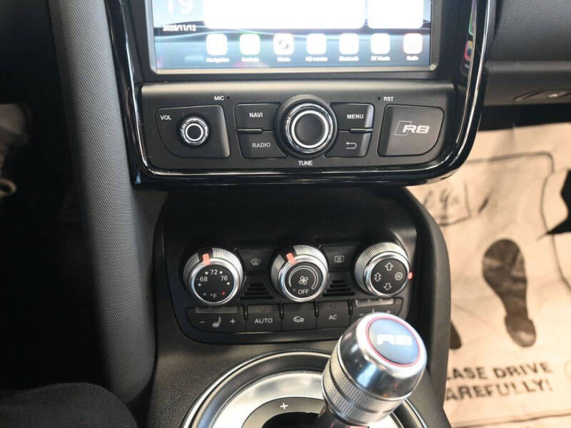 2010 Audi R8 5.2 quattro