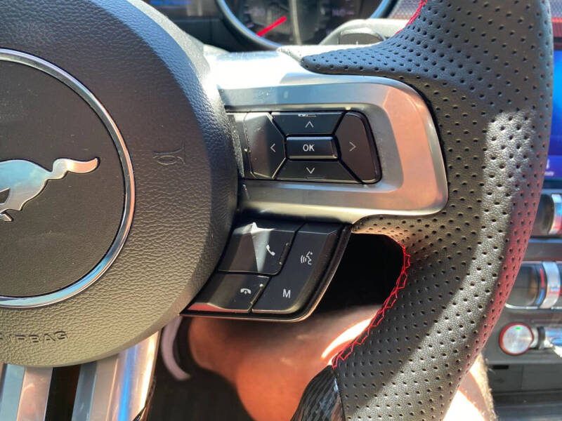 2022 Ford Mustang