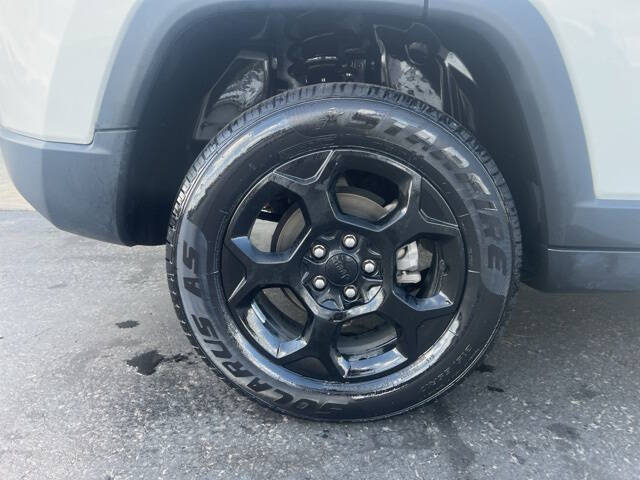 2023 Jeep Compass Trailhawk