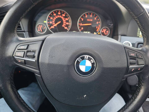 2013 BMW 5 Series 528i xDrive