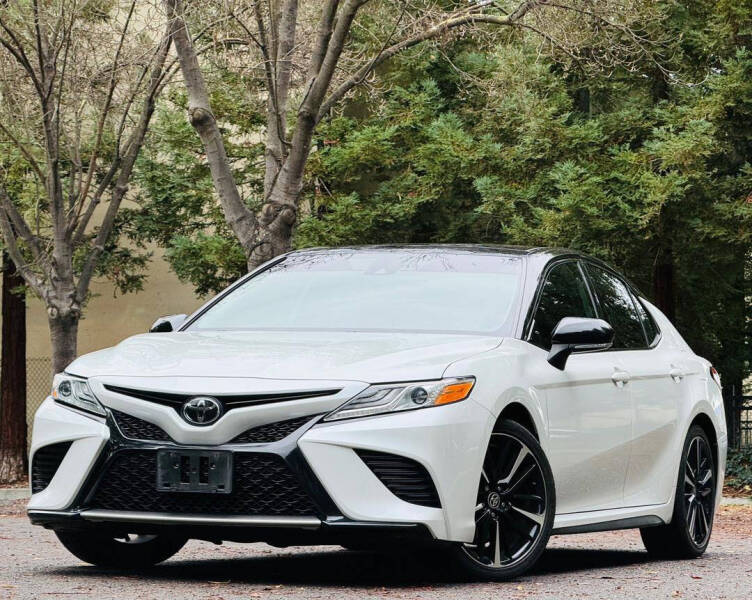 2020 Toyota Camry XSE