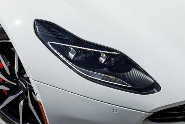 2019 Aston Martin DB11 Volante