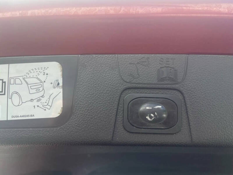 2017 Ford C-MAX Hybrid Titanium