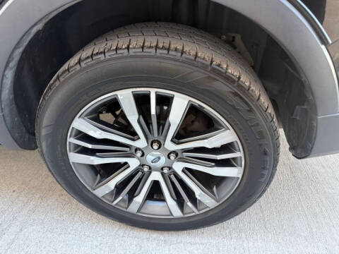 2016 Ford Explorer Platinum