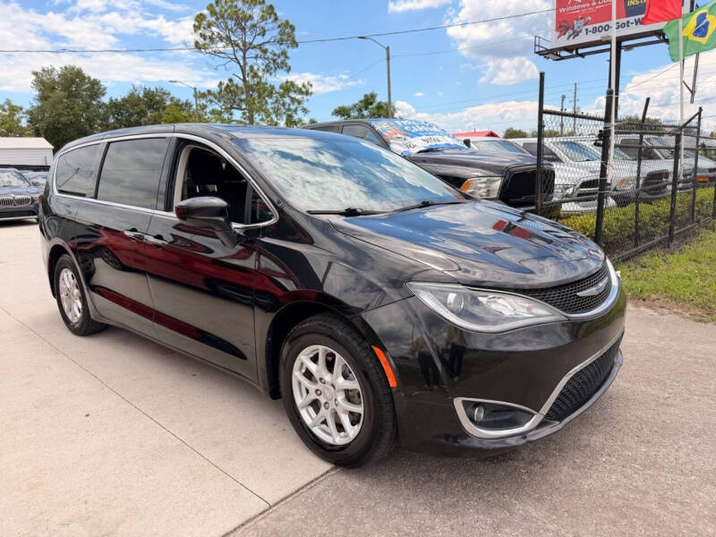 2020 Chrysler Pacifica Touring