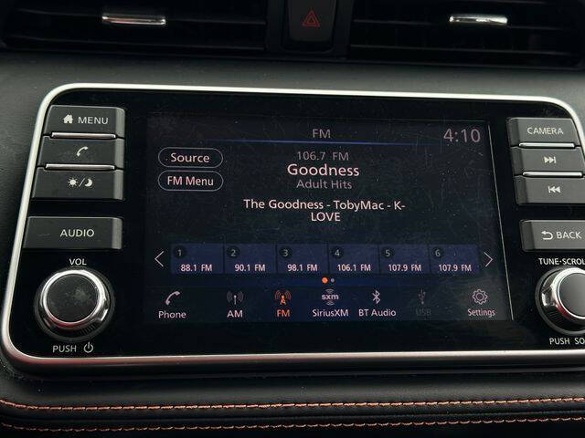 2018 Nissan Kicks SR