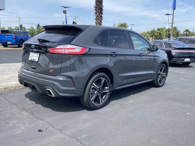 2021 Ford Edge ST