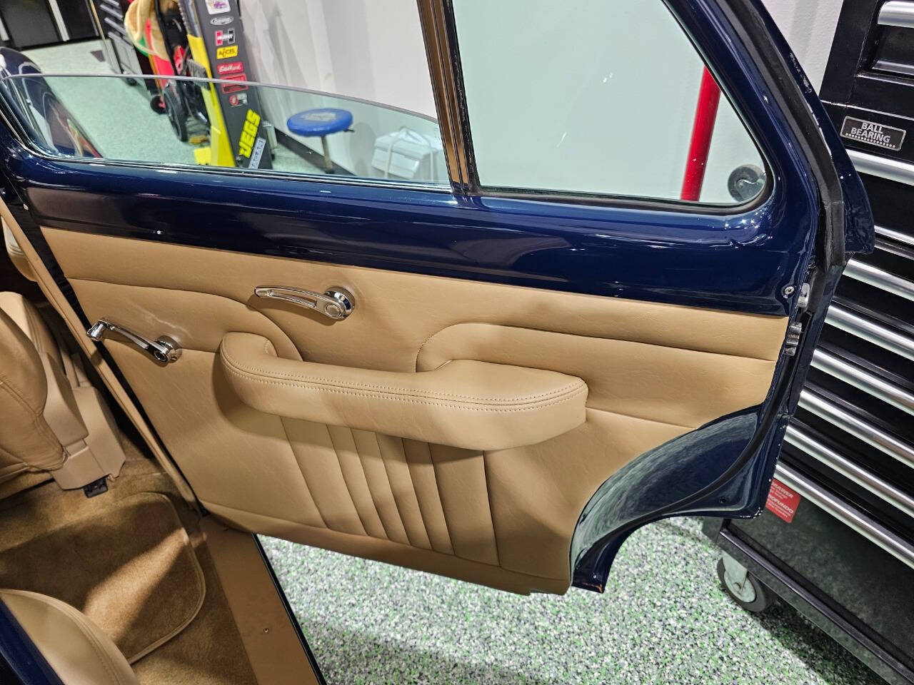 1953 Ford Mainline 138