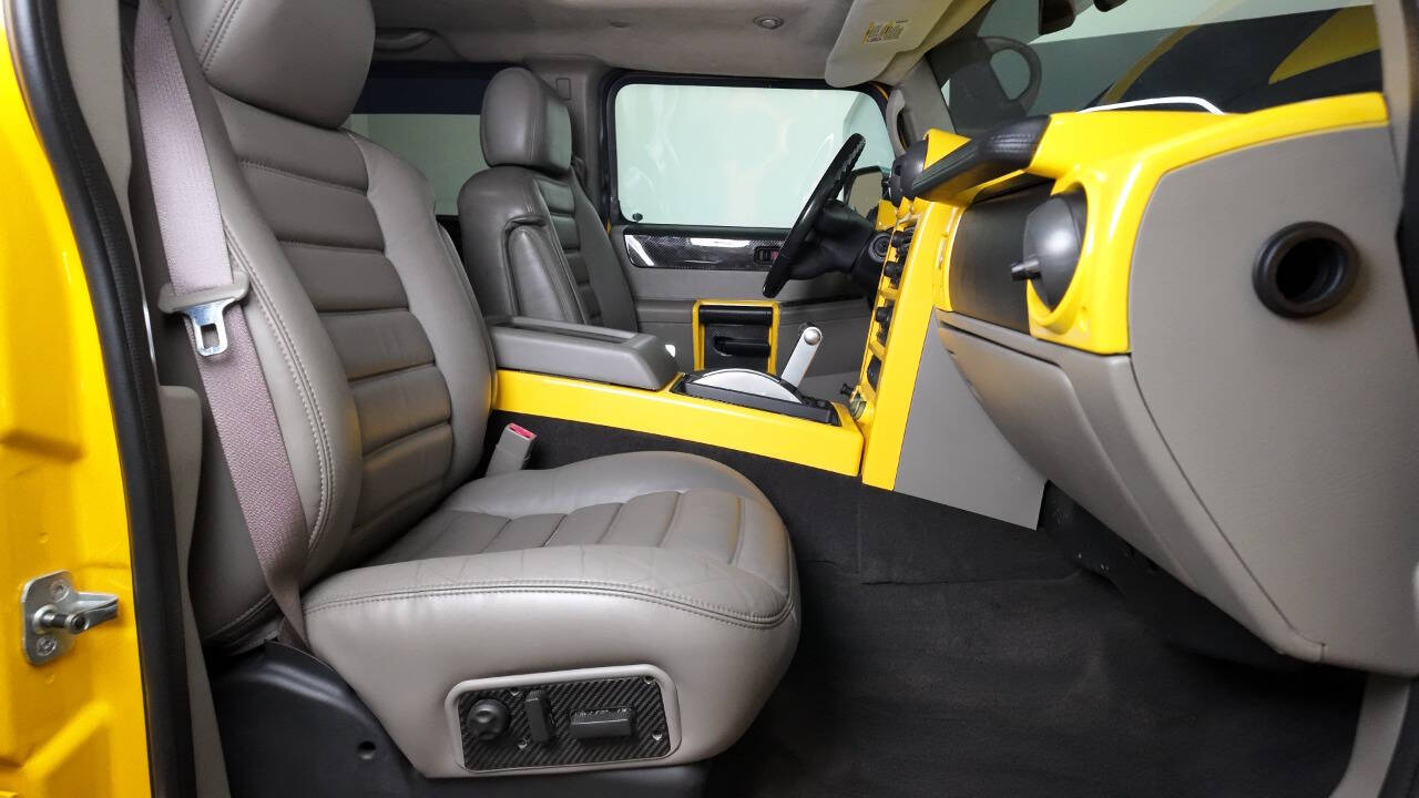 2004 HUMMER H2 44
