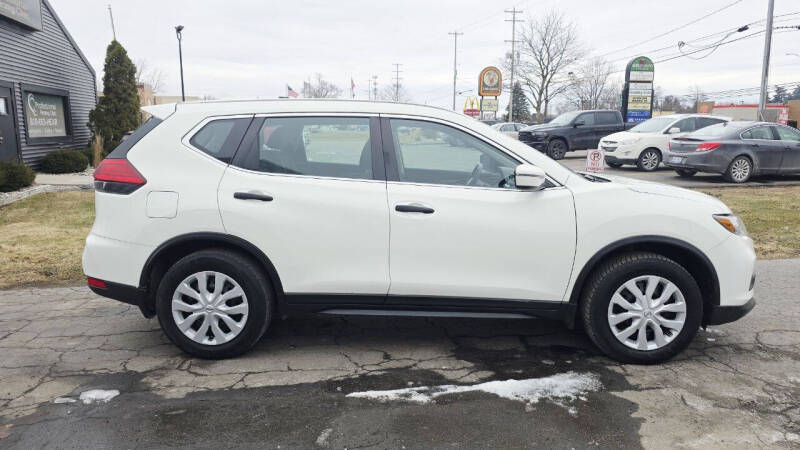 2017 Nissan Rogue S