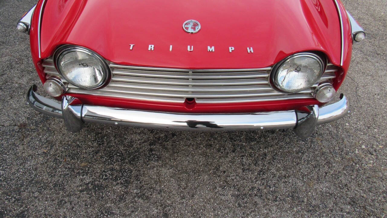 1967 Triumph TR4 51