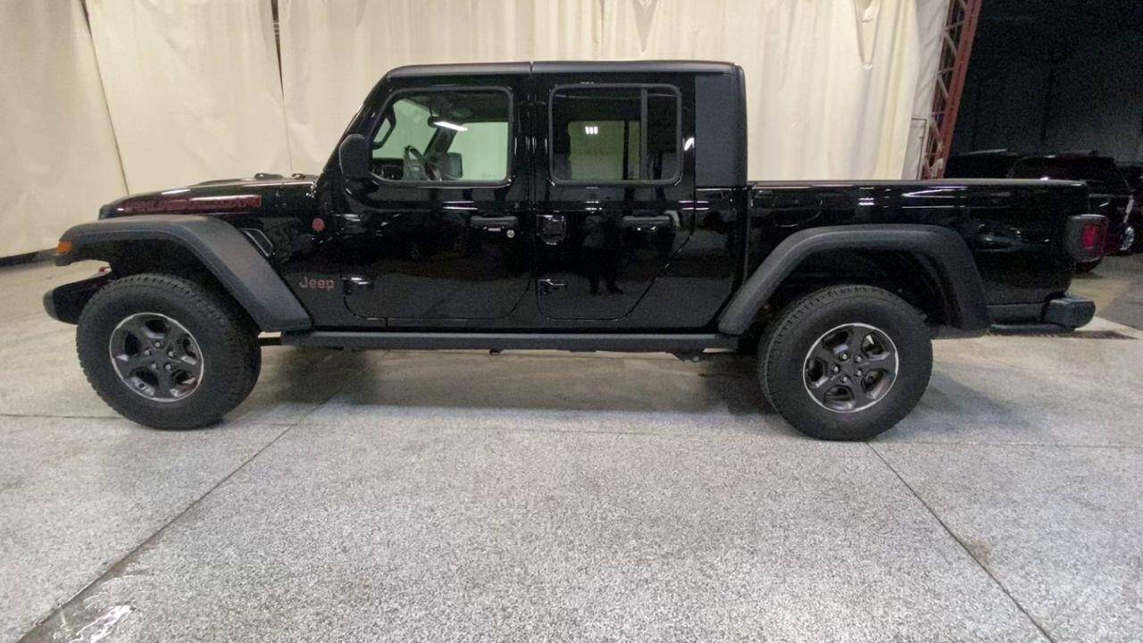 2020 Jeep Gladiator for sale at Victoria Auto Sales in Victoria, MN