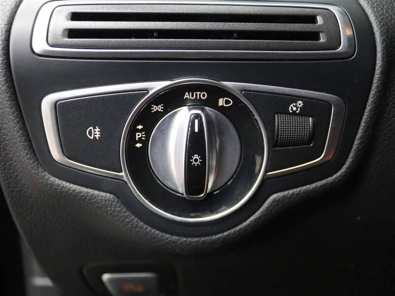 2016 Mercedes-Benz C-Class