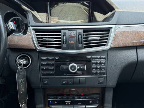 2011 Mercedes-Benz E-Class