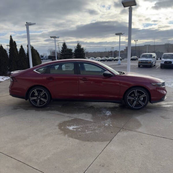 2025 Honda Accord Hybrid Sport