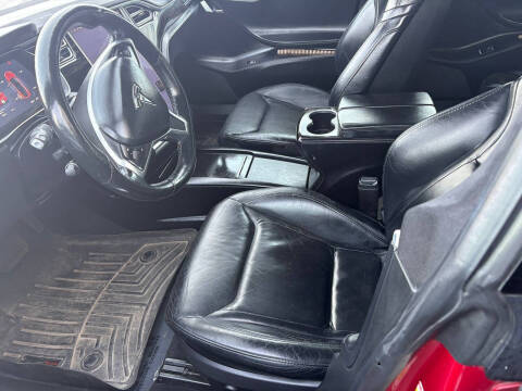 2016 Tesla Model S 75D