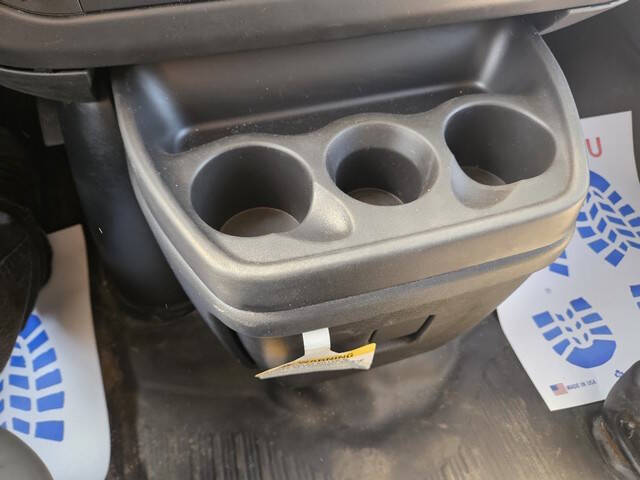2024 Chevrolet Express 2500