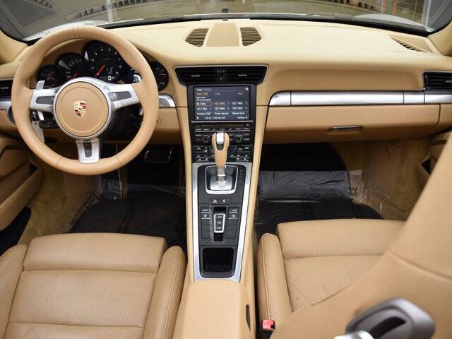 2012 Porsche 911 Carrera