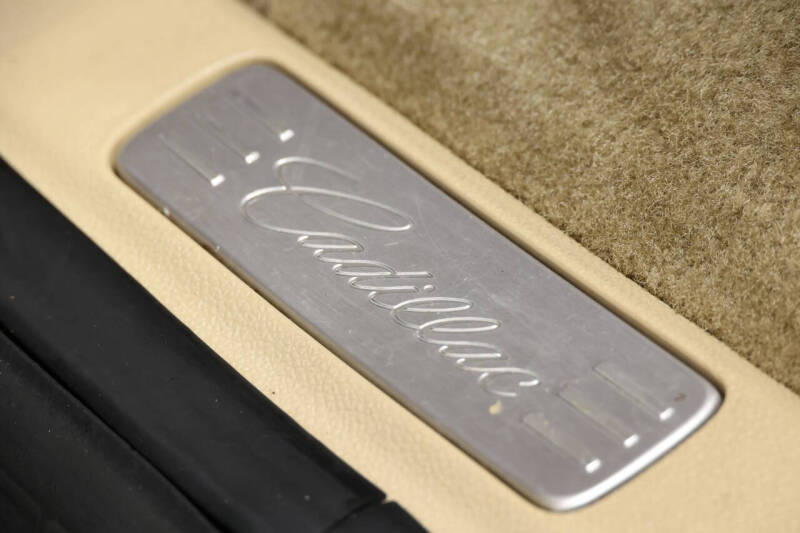 2012 Cadillac Escalade Premium