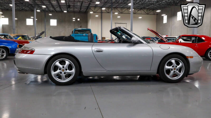 2001 Porsche 911 Carrera