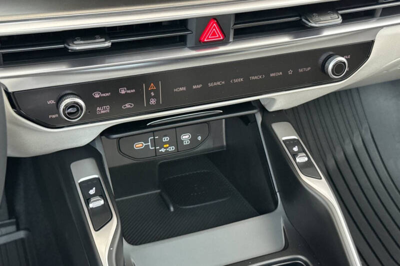 2025 Kia Sorento Hybrid EX