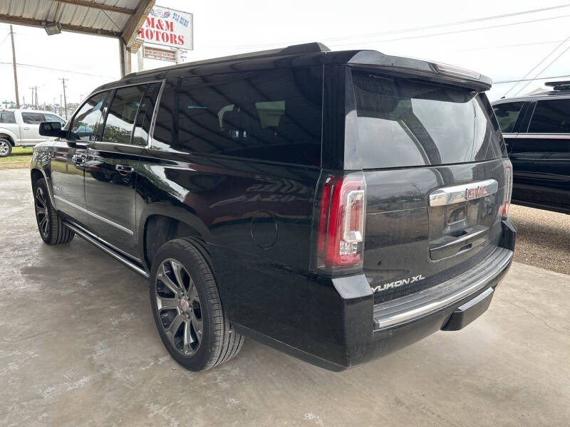 2017 GMC Yukon XL Denali