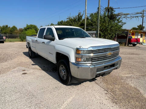 2016 Chevrolet Silverado 2500HD for sale at RODRIGUEZ MOTORS CO. in Houston TX