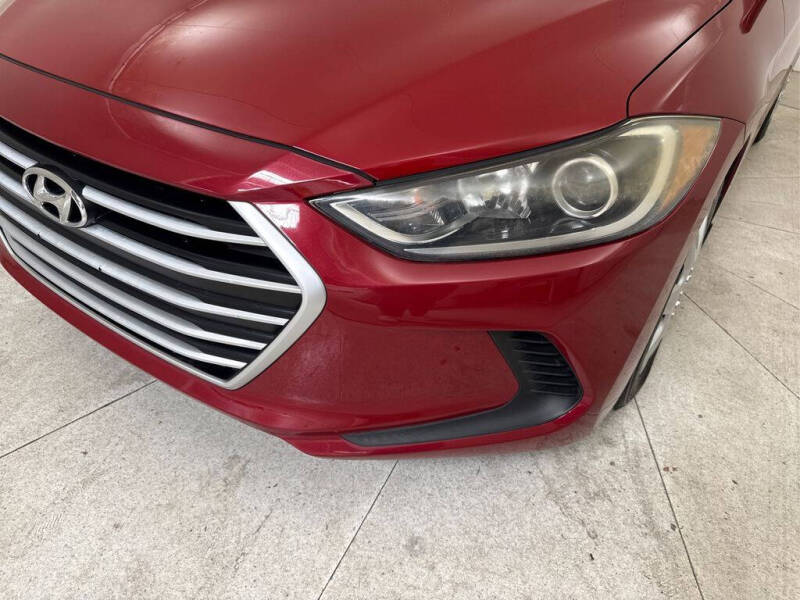 2017 Hyundai Elantra
