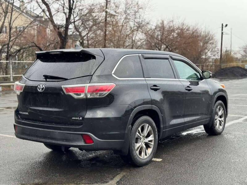 2015 Toyota Highlander LE Plus