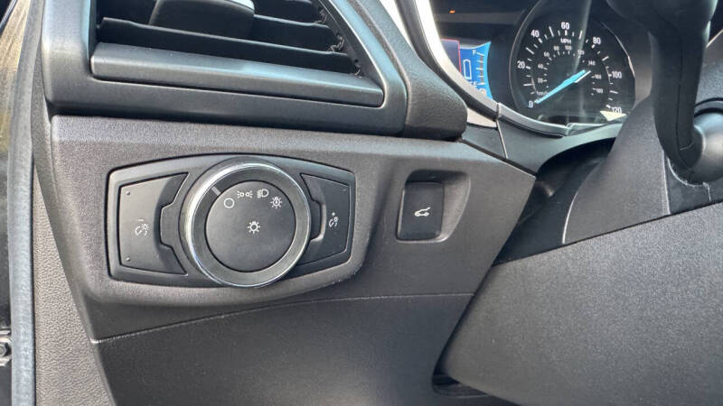 2014 Ford Fusion Hybrid SE