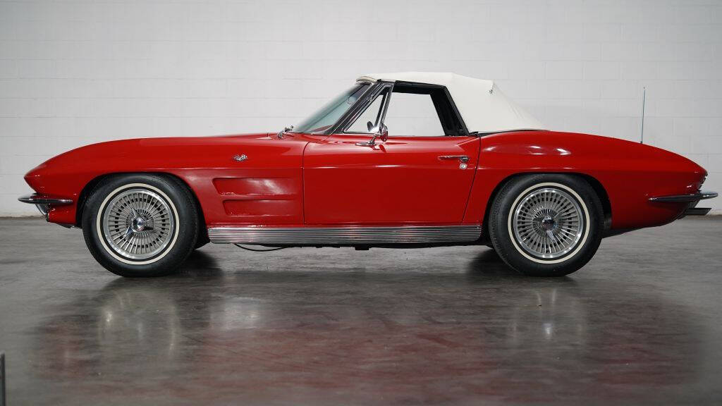 1963 Chevrolet Corvette 5