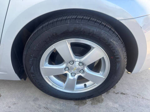 2013 Chevrolet Cruze 1LT Auto