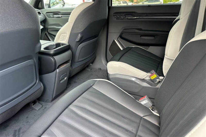 2026 Kia EV9 GT-Line