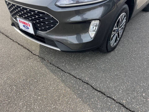 2020 Ford Escape SEL