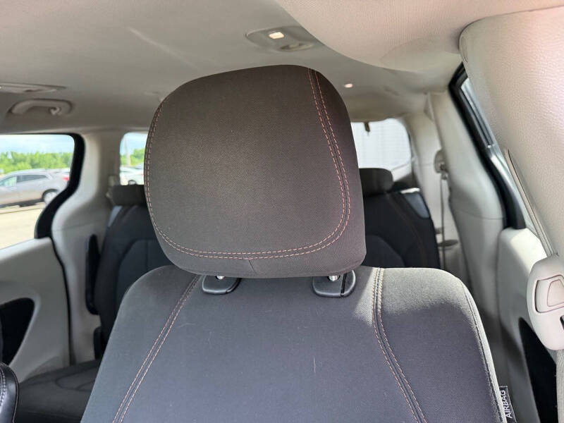 2017 Chrysler Pacifica Touring