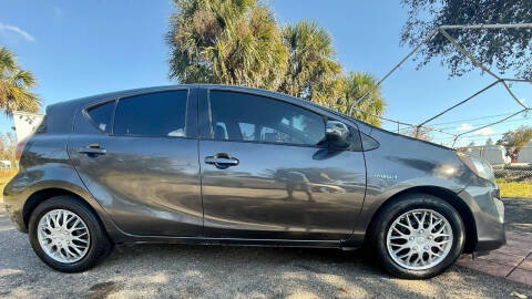 2016 Toyota Prius c Four
