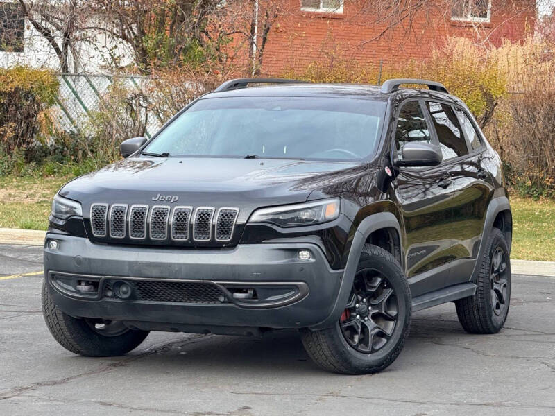 2019 Jeep Cherokee Trailhawk Elite's photo