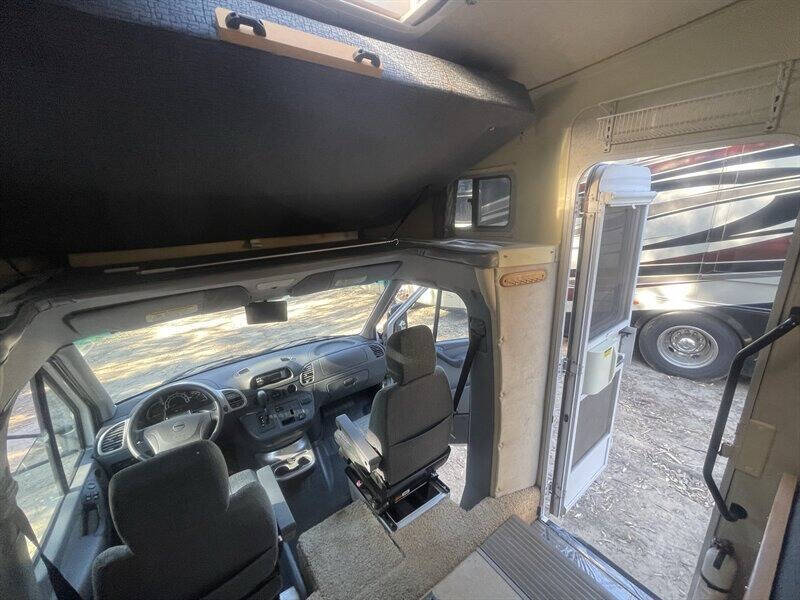 2006 Winnebago View 23H