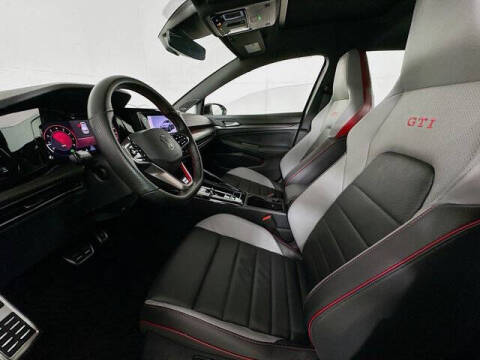 2024 Volkswagen Golf GTI Autobahn