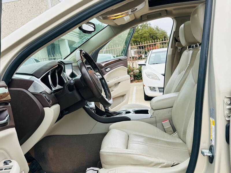 2011 Cadillac SRX Luxury Collection