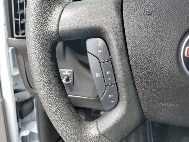 2023 GMC Savana 2500