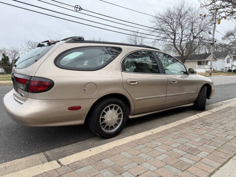1999 Ford Taurus SE