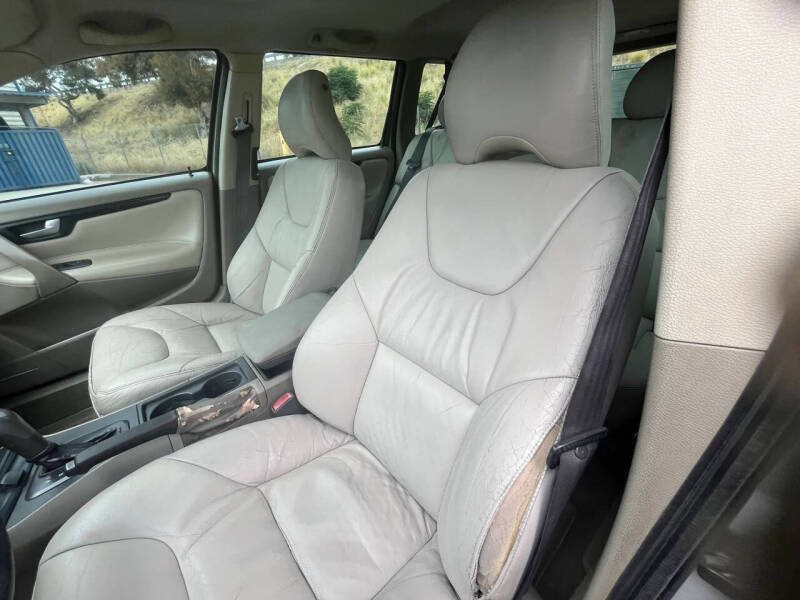 2001 Volvo V70 2.4M