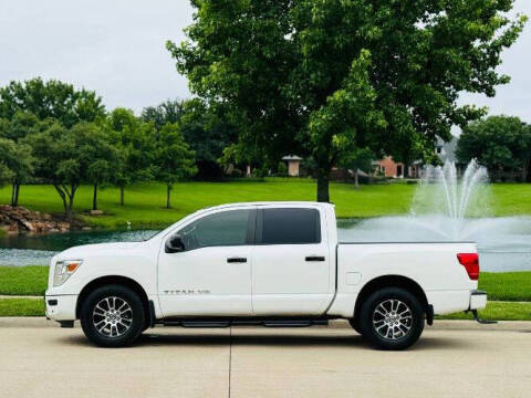 2020 Nissan Titan