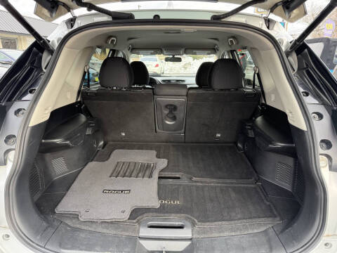 2018 Nissan Rogue SV