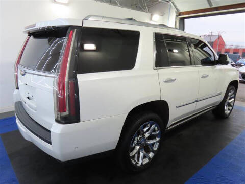 2020 Cadillac Escalade Premium Luxury